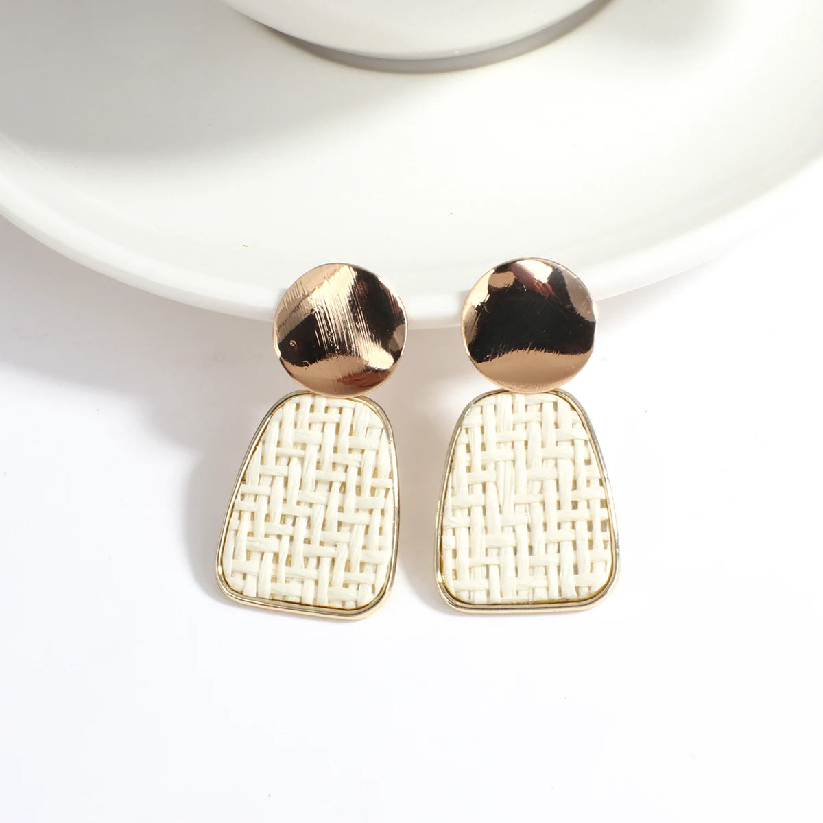 Boho Wood and Rattan Earrings – Ethnic and Handcrafted Style