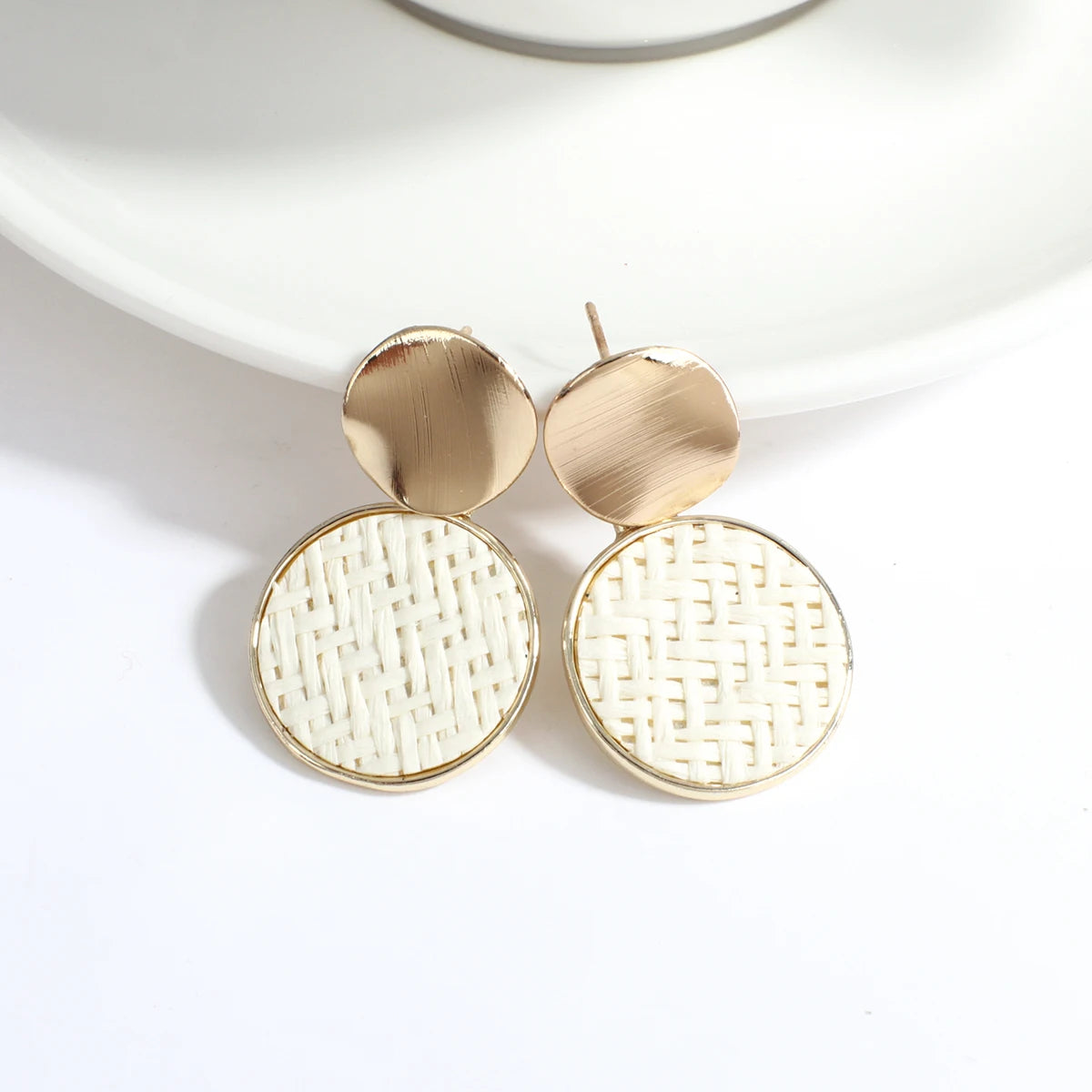Boho Wood and Rattan Earrings – Ethnic and Handcrafted Style