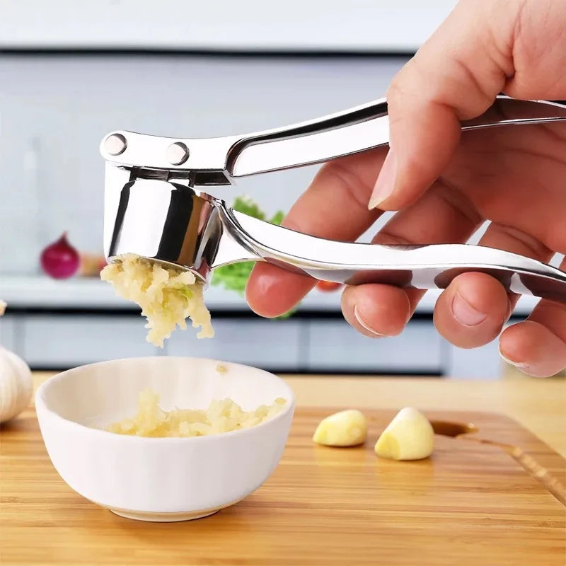 Prensador de Ajo de Aleación de Aluminio – Tritura, Pela y Pica con Facilidad