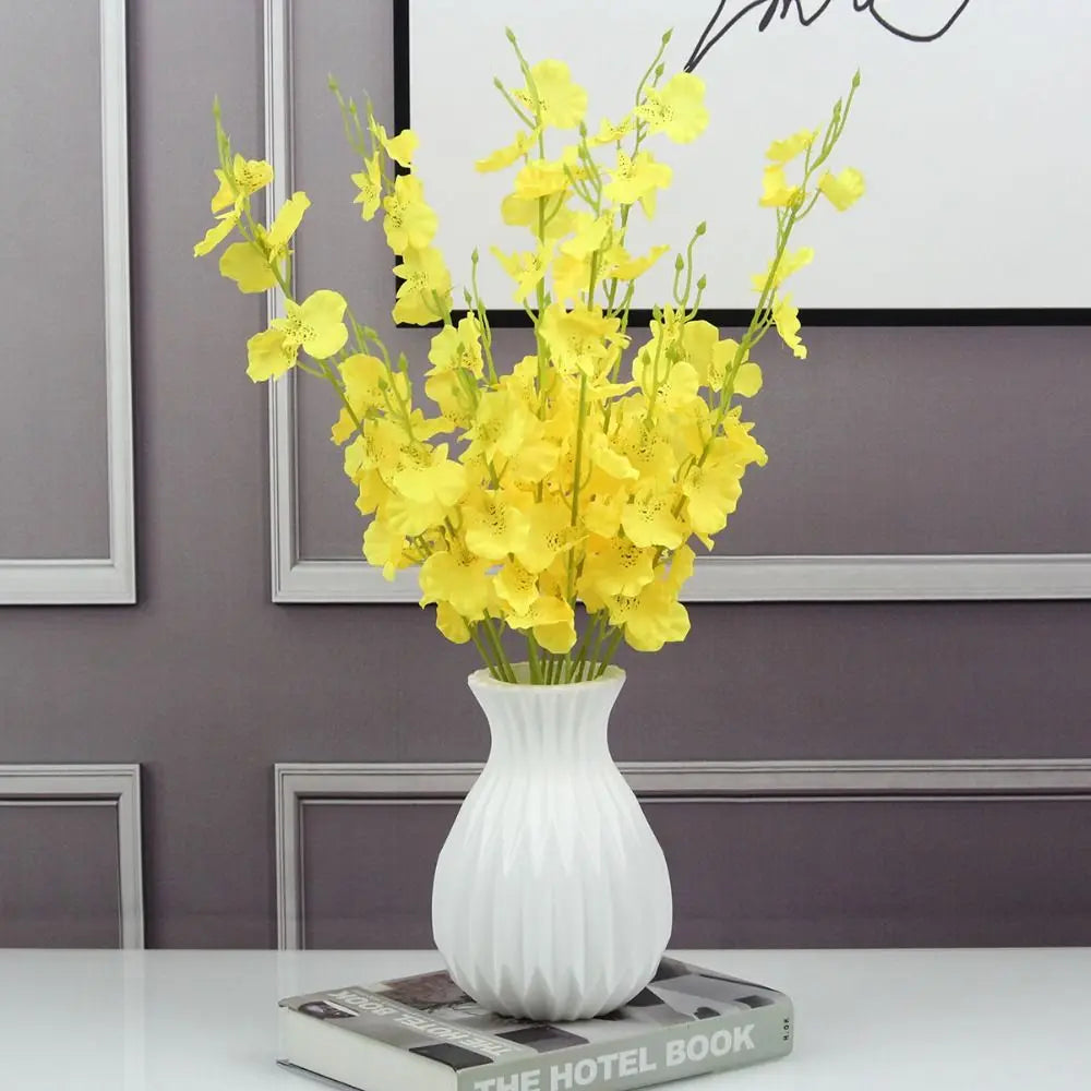 Modern White Plastic Vase – Nordic Decor for Home and Events
