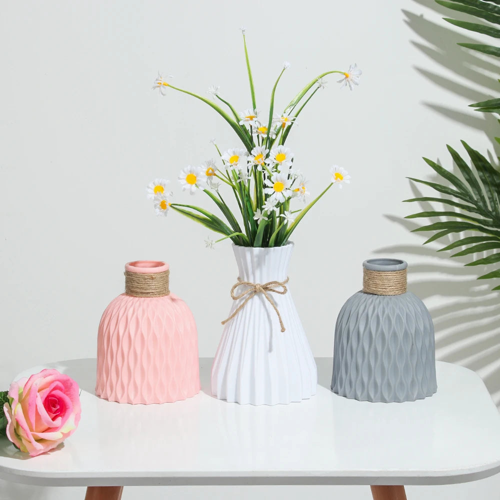 Decorative Plastic Vase – Modern and Minimalist Design