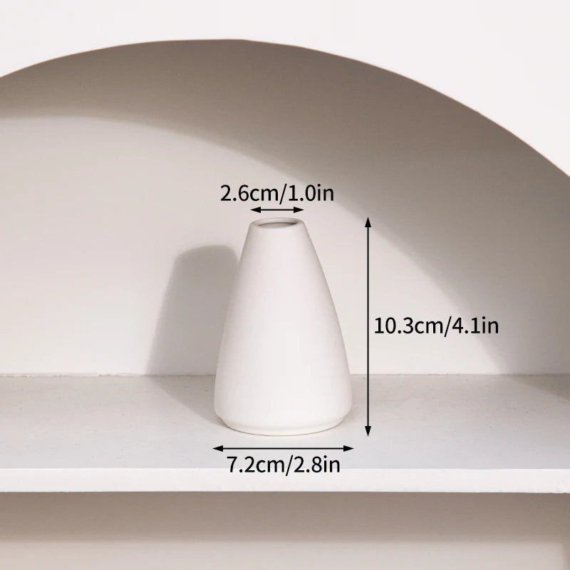 Nordic Style Ceramic Vase – Minimalist Home Decor