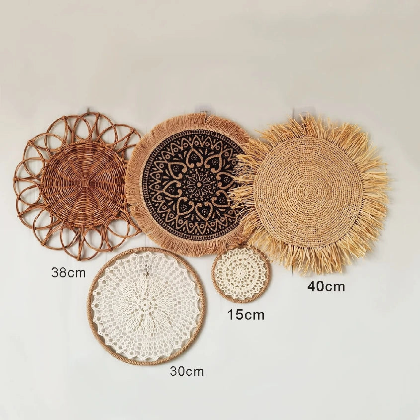 Decorative Wicker Mirror – Natural and Handcrafted Style