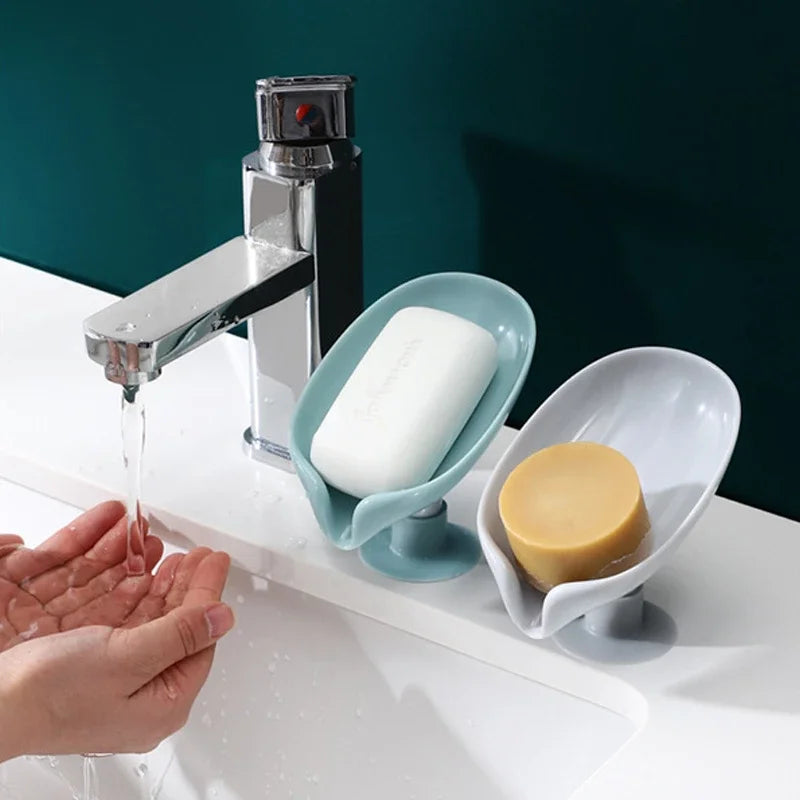 Plastic Soap Dish with Drainage – Modern and Compact Design