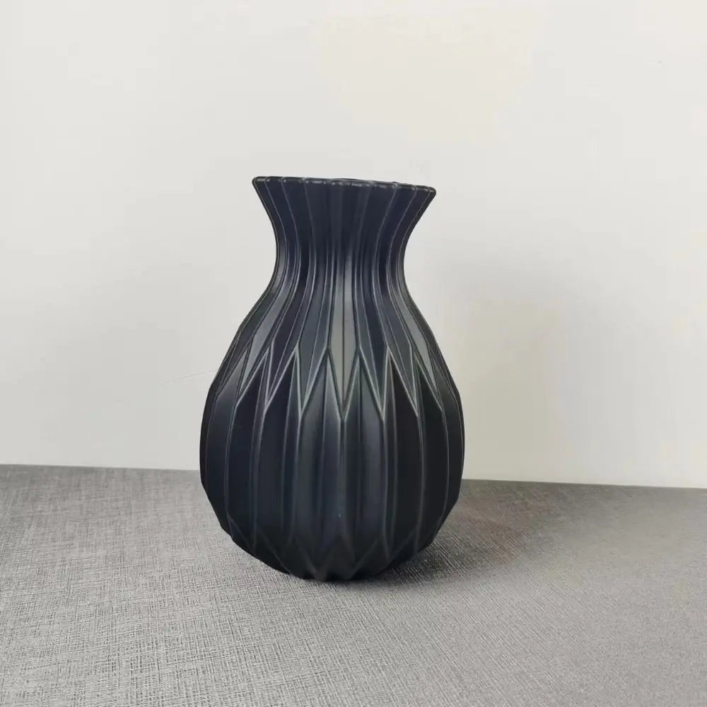 Modern White Plastic Vase – Nordic Decor for Home and Events
