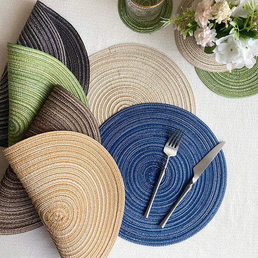 Set of 4 Round Placemats – Rustic Style and Non-Slip