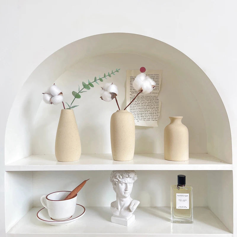 Nordic Style Ceramic Vase – Minimalist Home Decor