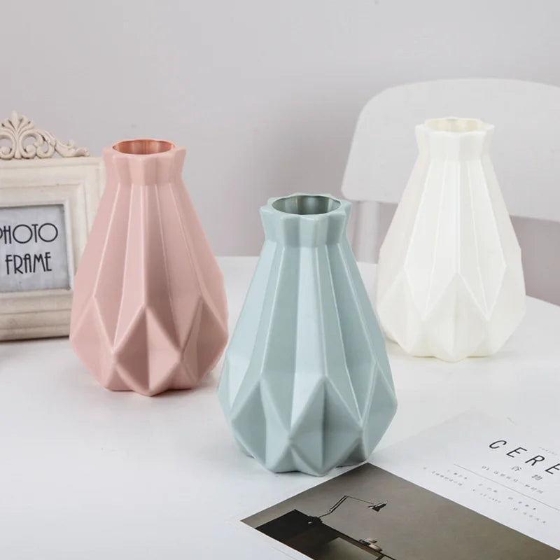 Plastic Vase with Ceramic Imitation – Nordic and Modern Style