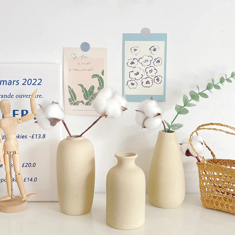 Nordic Style Ceramic Vase – Minimalist Home Decor