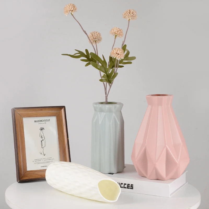 Plastic Vase with Ceramic Imitation – Nordic and Modern Style