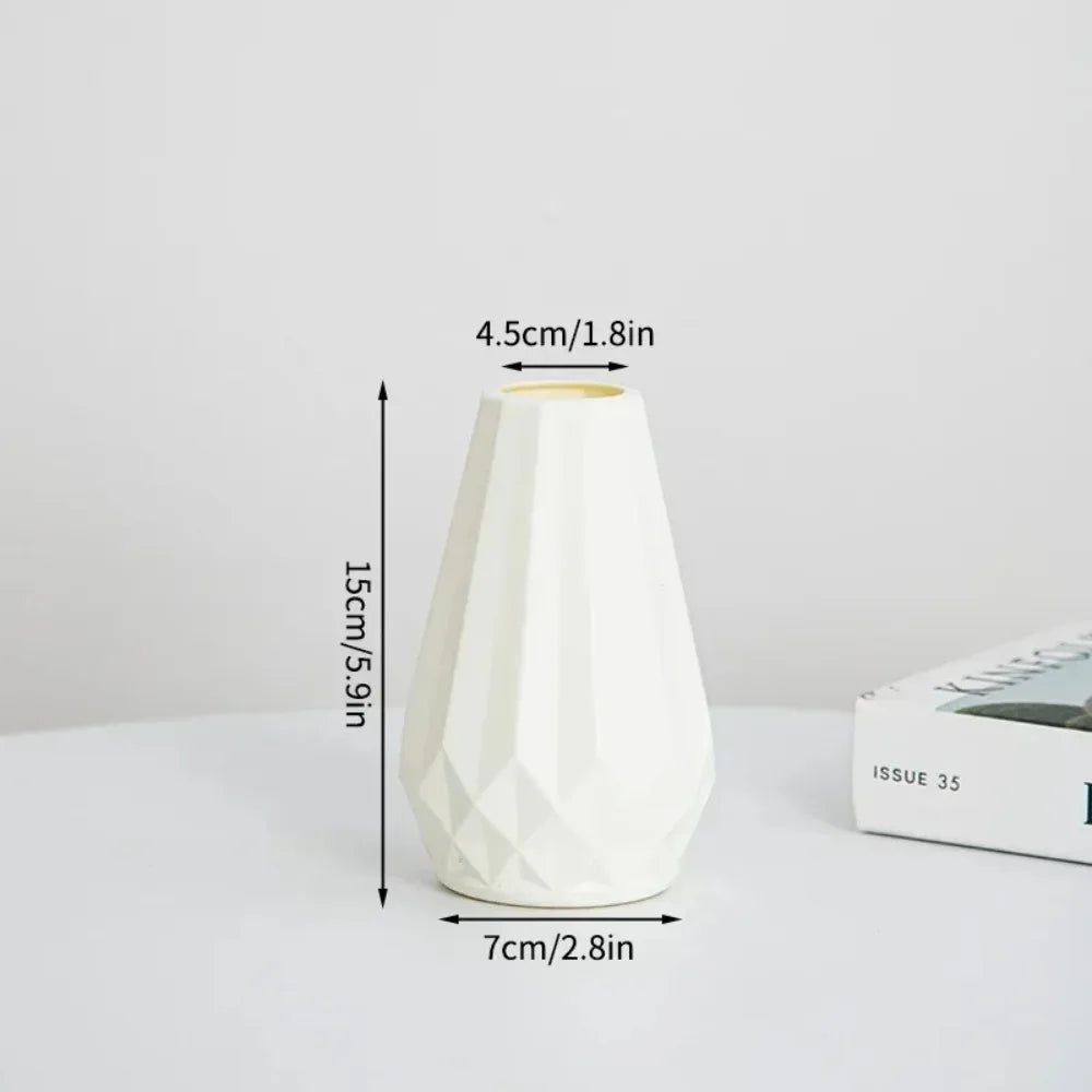 Plastic Vase with Diamond Design – Nordic and Modern Style