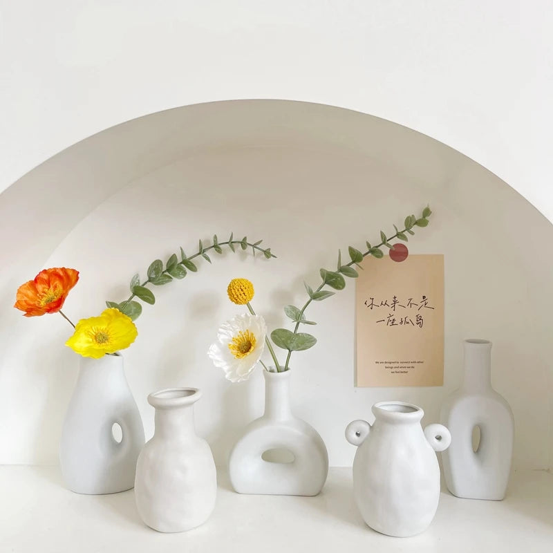 Nordic Style Ceramic Vase – Minimalist Home Decor